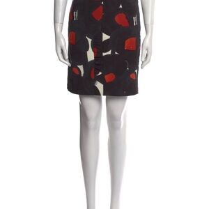 Chloé vintage 2000s black, white, and red patterned ruched skirt